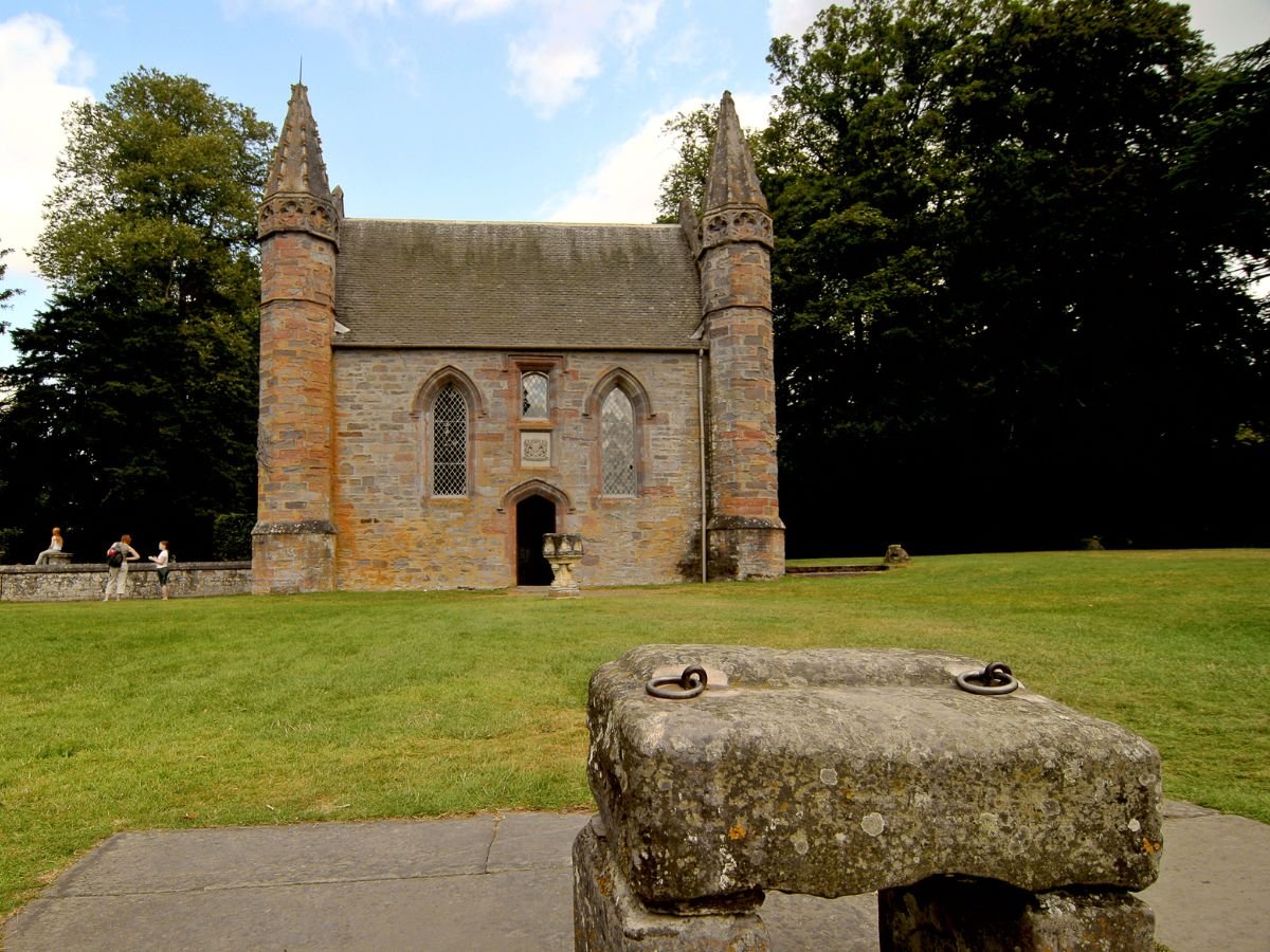 The Stone of Destiny (2)