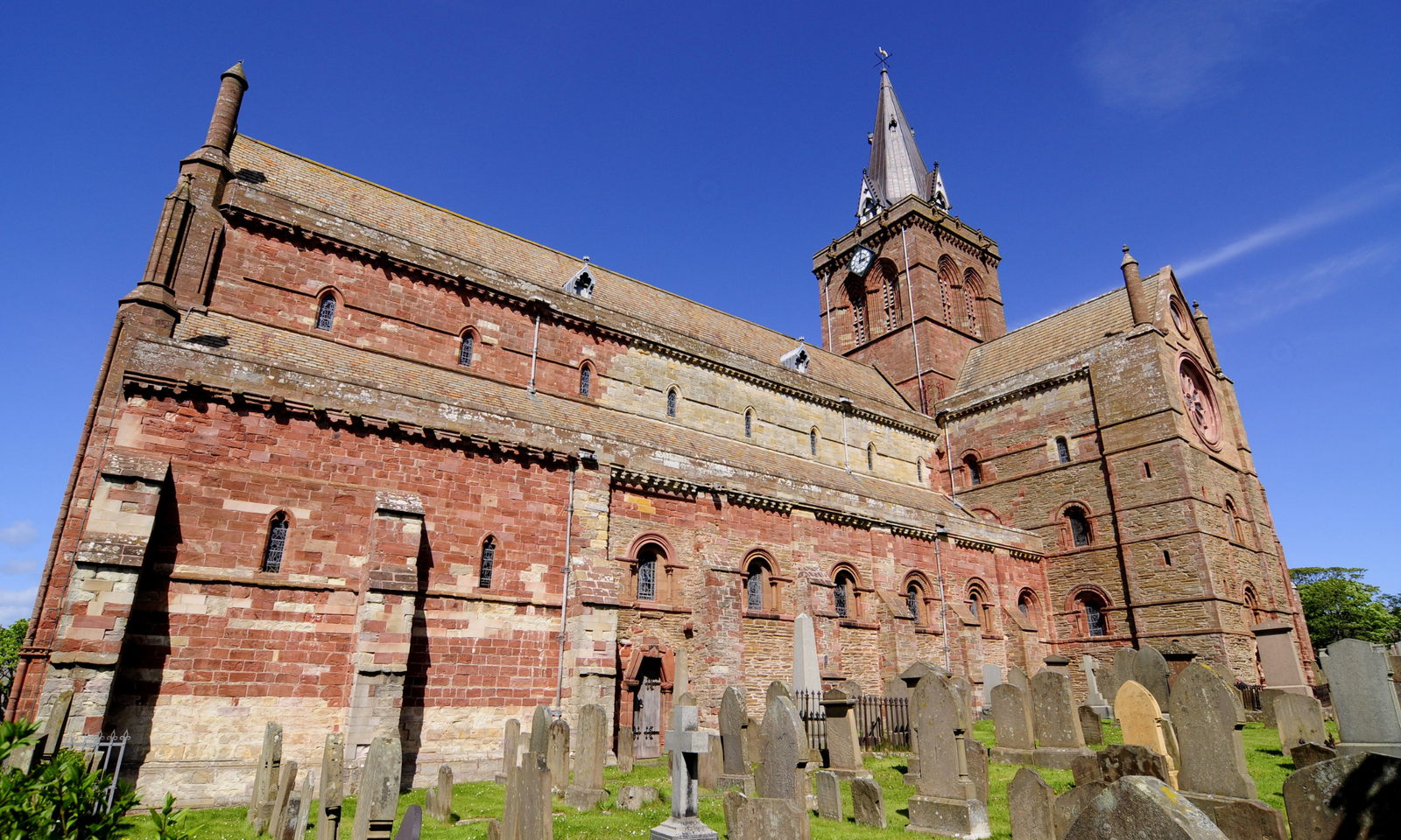 St Magnus Cathedral, Kirkwall, Orkney Red sandstone St Magnus Cathedral and graveyard in Kirkwall, Orkney